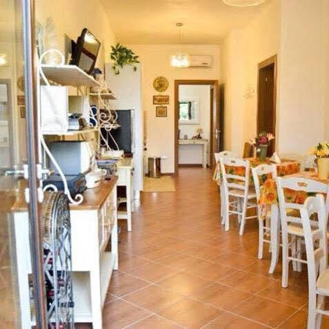 Dimora Del Casale Bed & Breakfast Brindisi Bagian luar foto