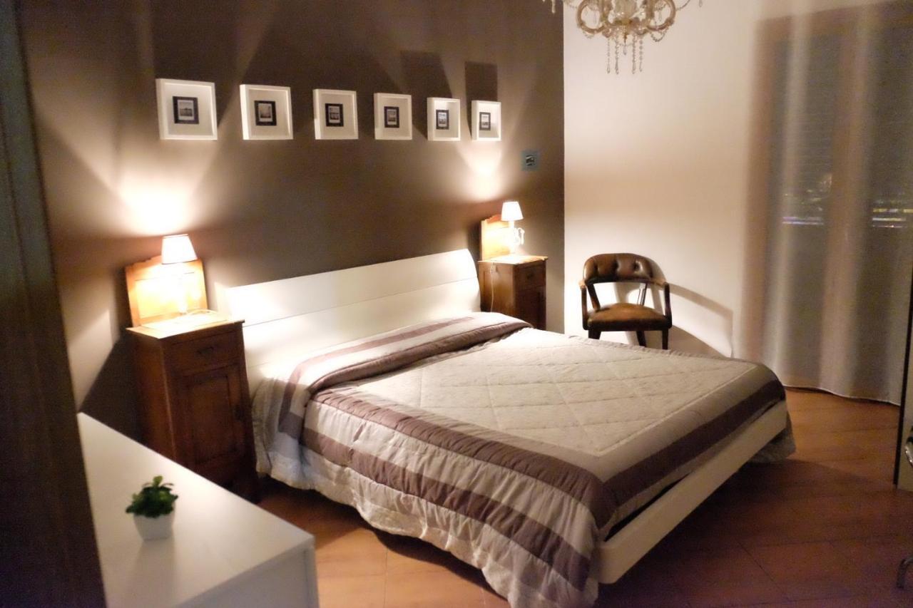 Dimora Del Casale Bed & Breakfast Brindisi Bagian luar foto
