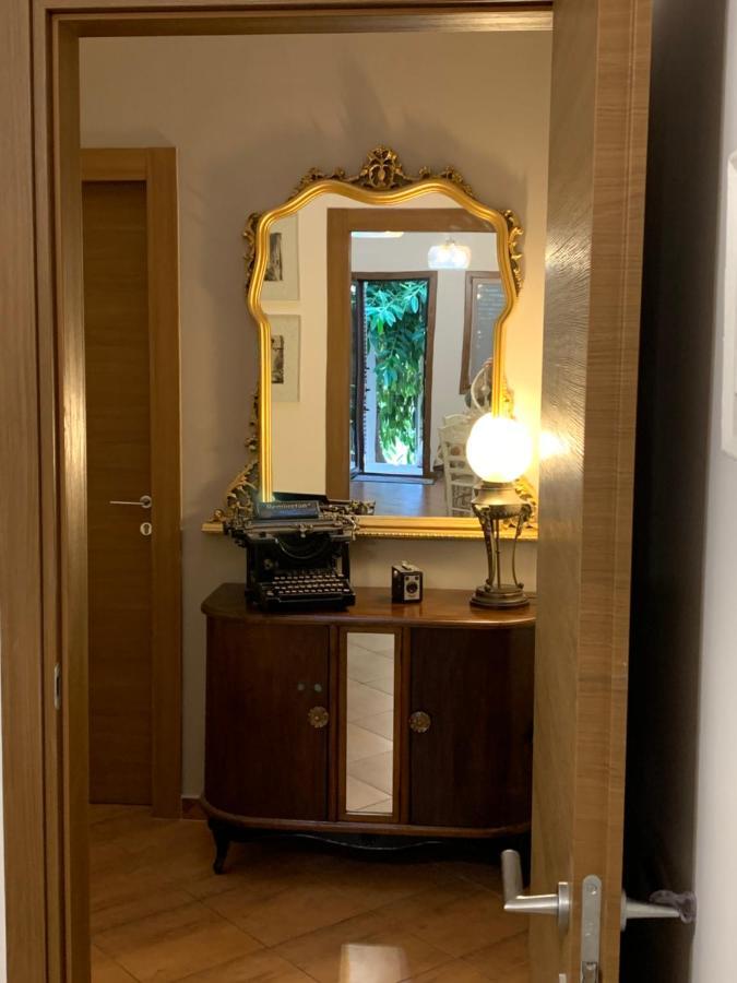 Dimora Del Casale Bed & Breakfast Brindisi Bagian luar foto