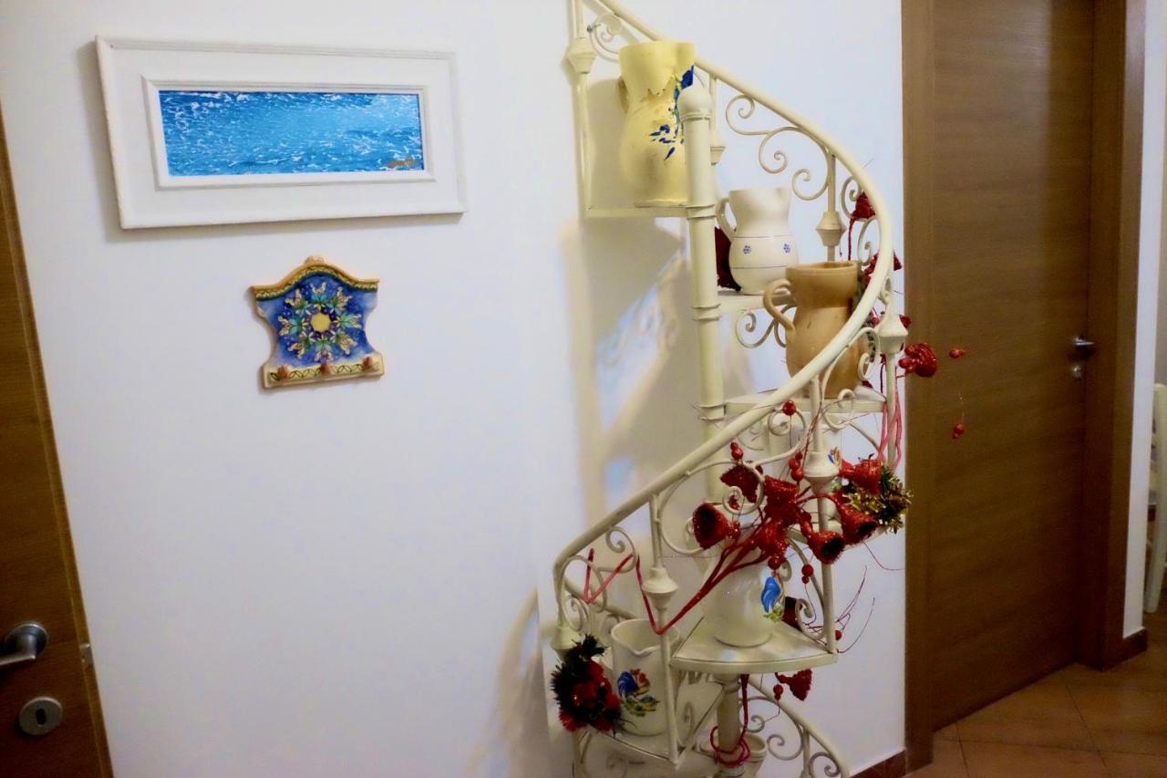 Dimora Del Casale Bed & Breakfast Brindisi Bagian luar foto